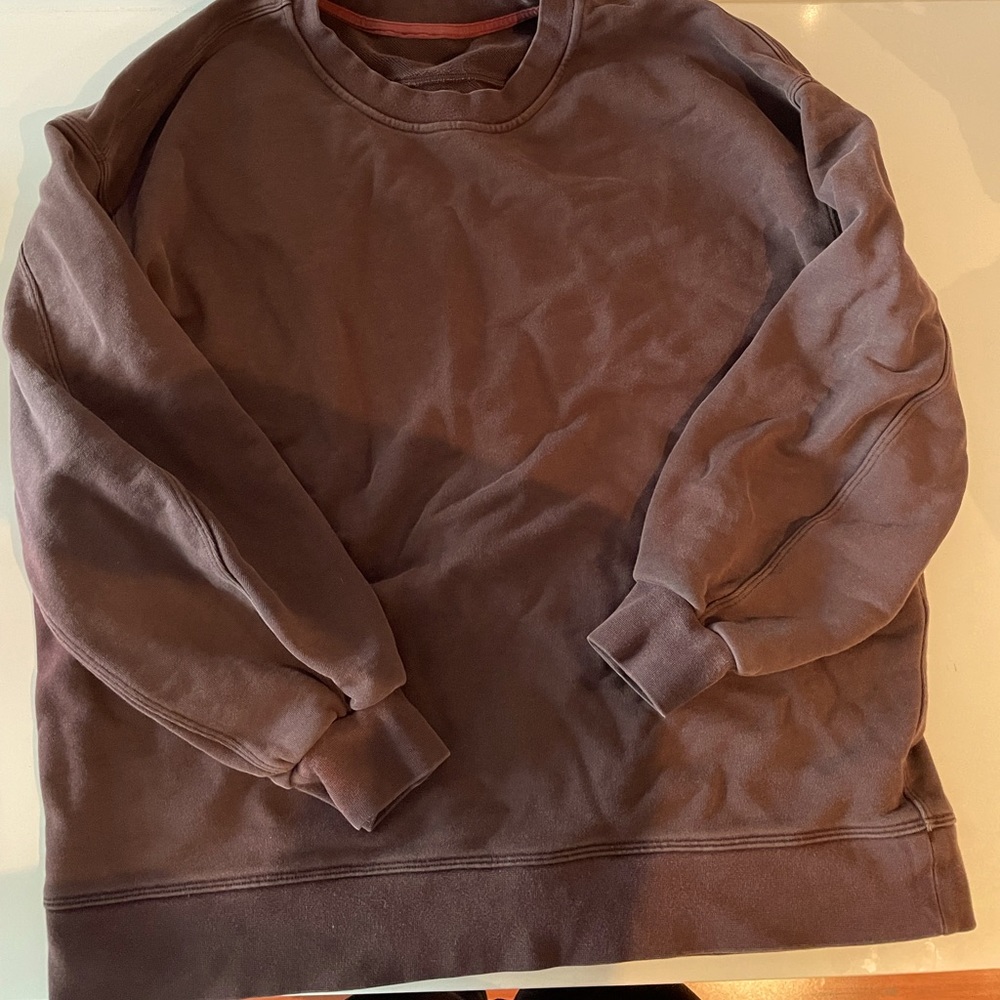Lululemon perfectly oversized crew
